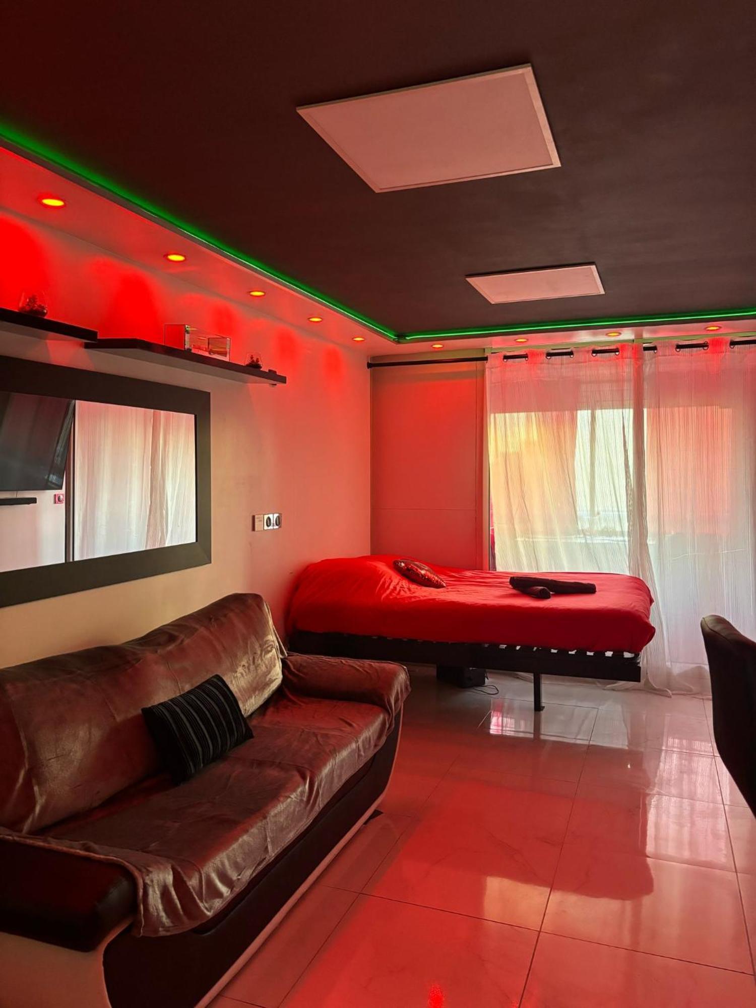 C12 Deluxe Apartment Agde Ngoại thất bức ảnh