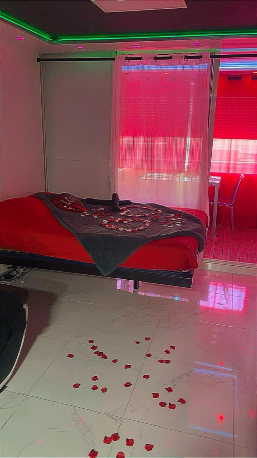 C12 Deluxe Apartment Agde Ngoại thất bức ảnh