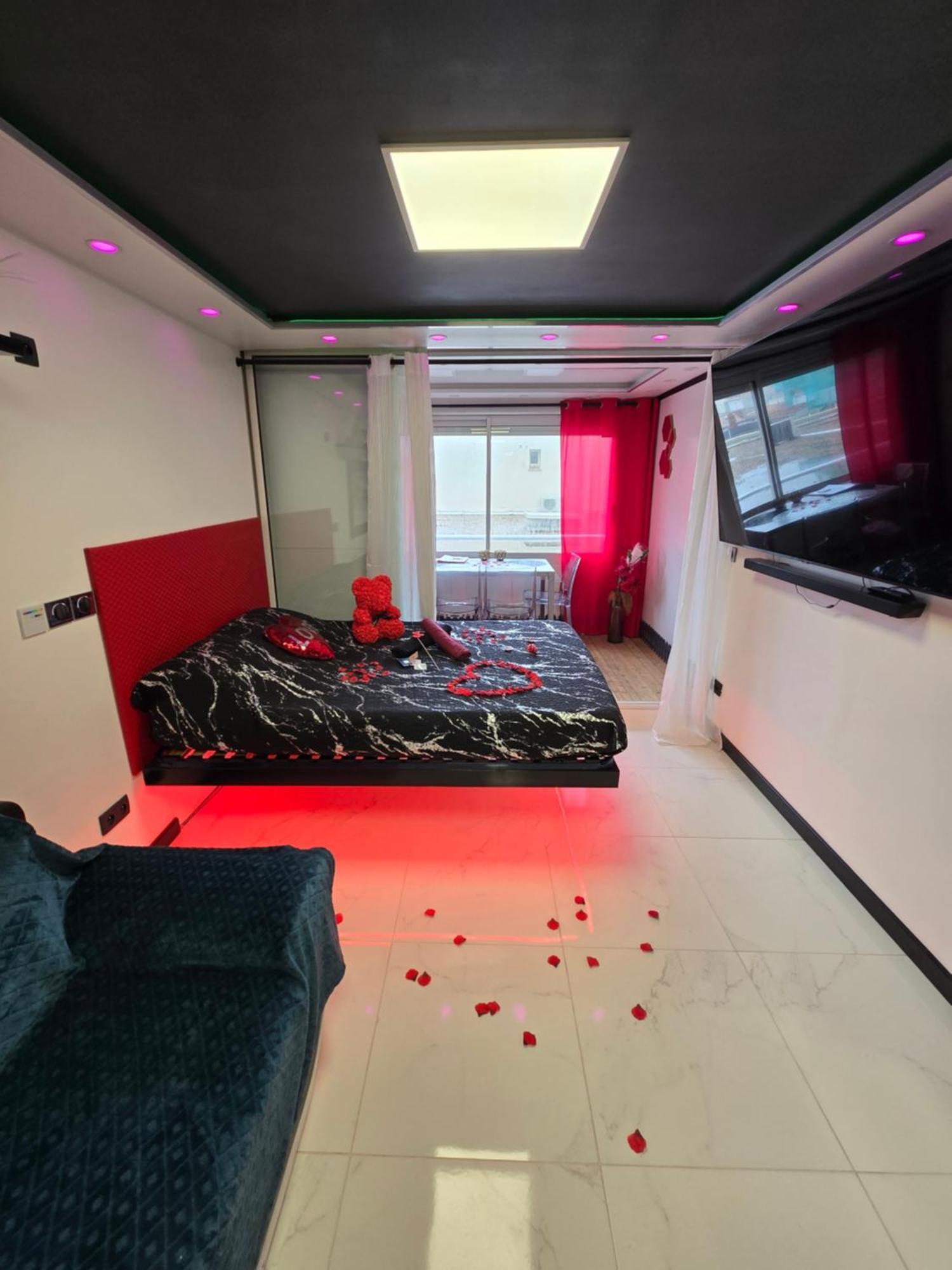 C12 Deluxe Apartment Agde Ngoại thất bức ảnh