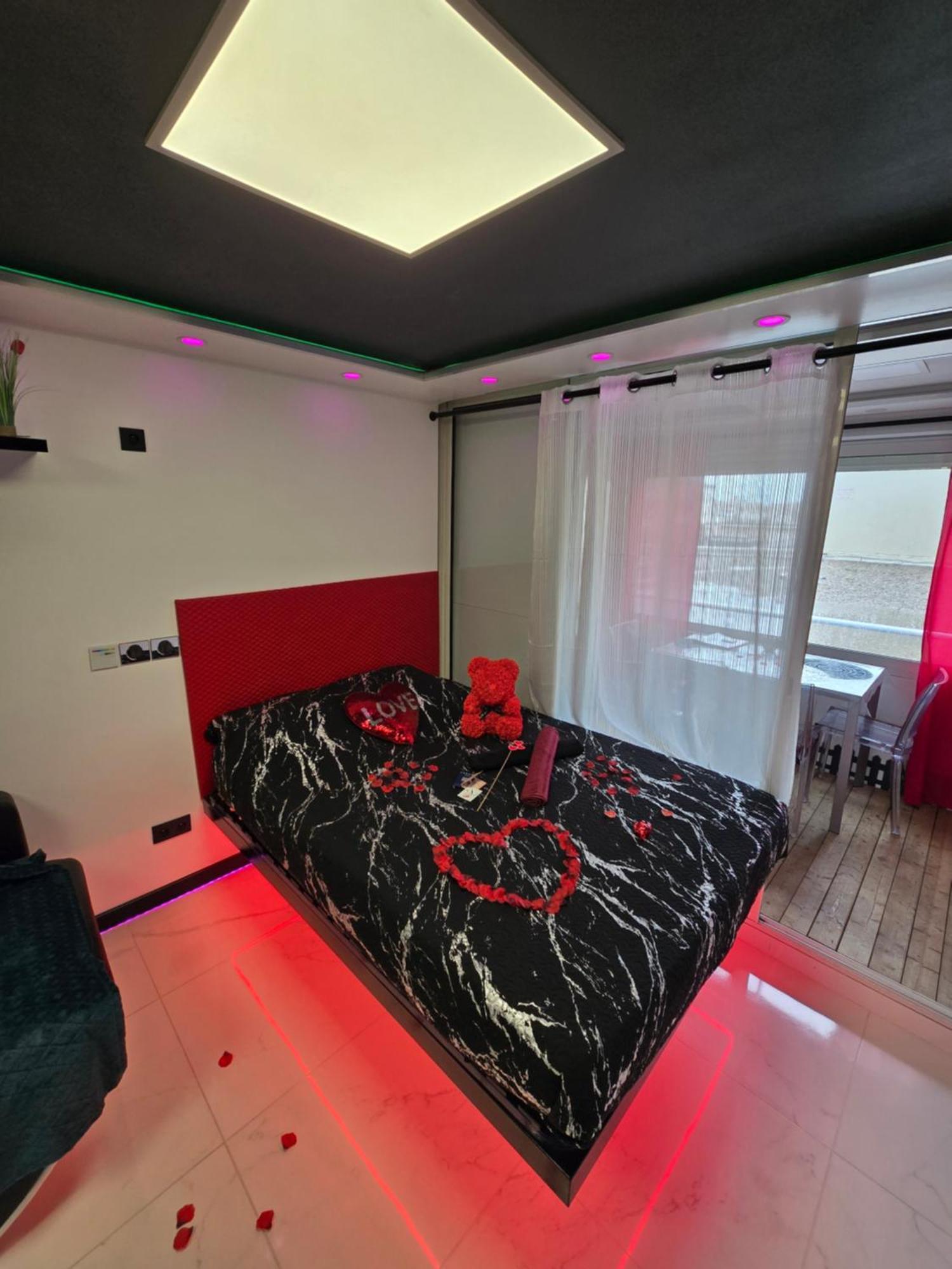C12 Deluxe Apartment Agde Ngoại thất bức ảnh